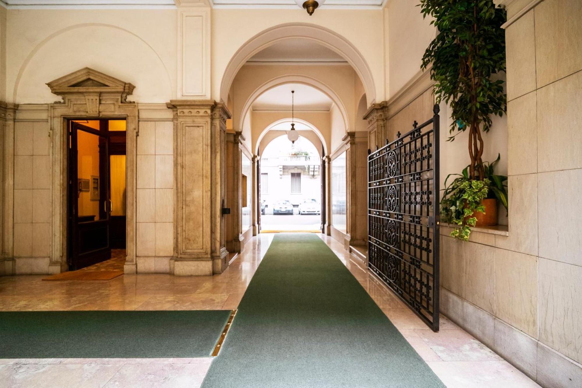 Appartement Real Jewel In Milano Cadorna Extérieur photo